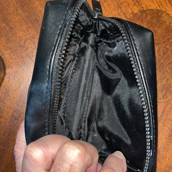 YSL  Beaute Bag  Black/gold vinyl lined in black nylon  YSL gold foil front logo - Picture 4 of 13